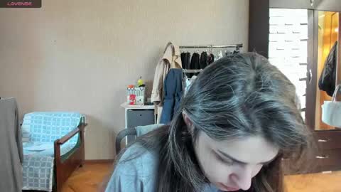 Rose online show from May 3, 10:51 am