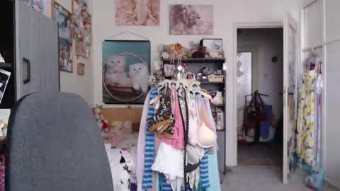 Rose online show from February 5, 1:25 pm