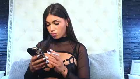 Gabriela online show from July 30, 3:35 pm