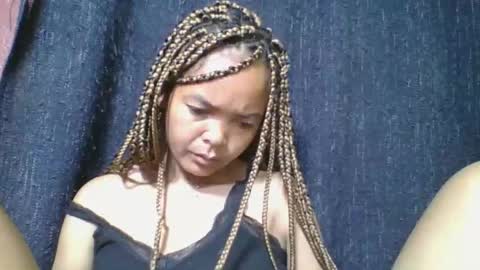 rosia685234 online show from April 28, 2:27 am