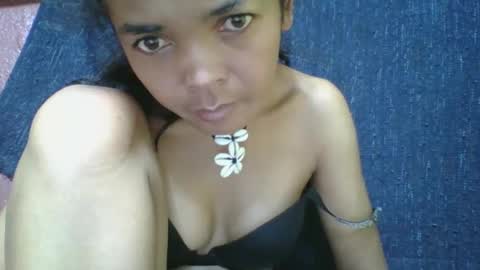 Snapshot of rosia685234 chatting on March 2, 1:42 pm rosia685234 online show from March 2, 1:42 pm