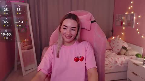 Rosie online show from November 15, 1:17 am