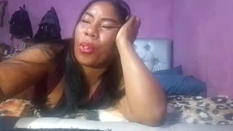 rosmerynavarro online show from January 7, 1:38 am