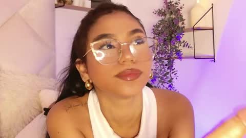 rossie online show from May 29, 3:37 am