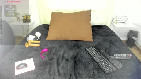 rouse_sexy_hotxx77 online show from October 30, 1:45 pm