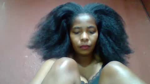 rovaelyah online show from October 7, 5:23 am