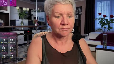 Snapshot of roxana_brooks chatting on February 2, 1:52 pm Roxana online show from February 2, 1:52 pm