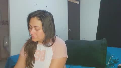 roxanasexy2025 online show from November 24, 12:51 pm