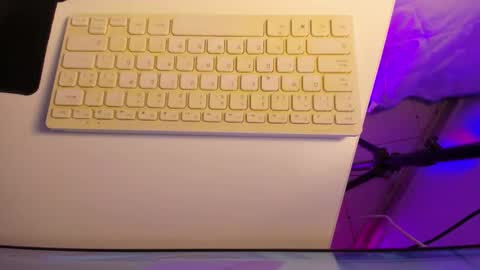 Roxane online show from March 18, 8:30 am