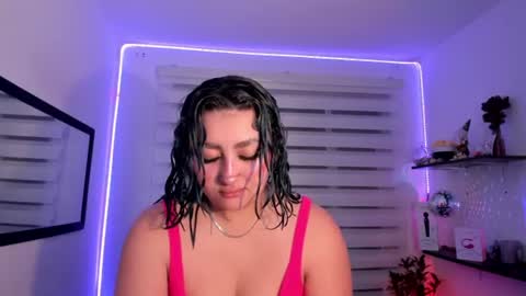 roxanne online show from July 23, 12:35 pm