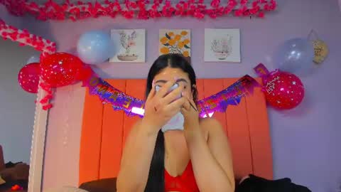 Juliana 3 online show from June 17, 12:06 pm