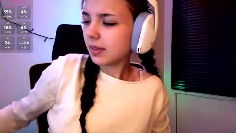 Hana online show from March 14, 4:19 pm