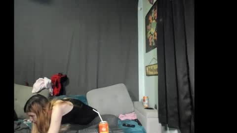 roxihazeleyes online show from November 17, 11:16 pm