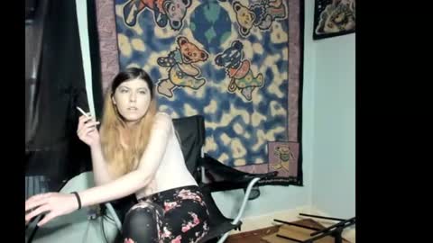 roxihazeleyes online show from July 13, 11:38 pm