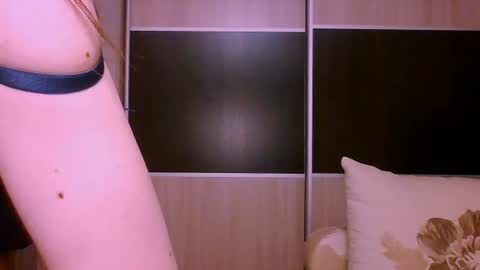 Roxxy Wharton online show from June 21, 1:04 pm