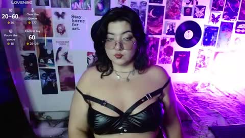 Roxana online show from July 26, 5:04 am