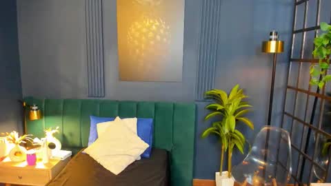 Roxy hell online show from February 16, 12:27 pm