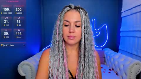 Roxy online show from March 17, 1:31 am