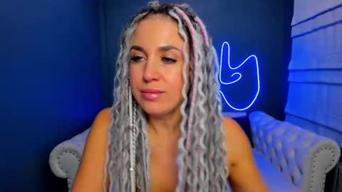 Roxy online show from October 23, 2:06 am