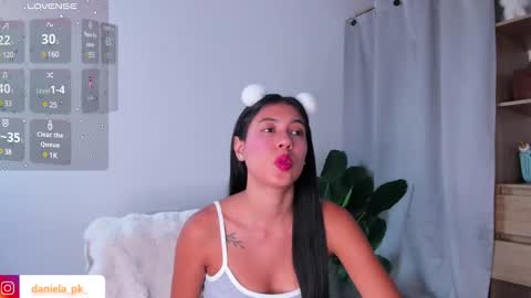 Snapshot of roxy_pk_ chatting on February 24, 8:14 pm R O X Y online show from February 24, 8:14 pm