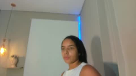 roxy_stone1 online show from July 28, 7:26 pm