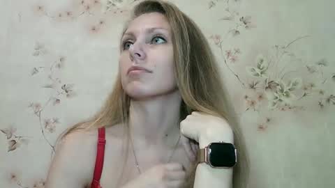 roxyfox18x01 online show from December 22, 6:27 am