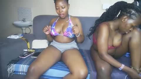 royal_charm online show from March 6, 8:20 am