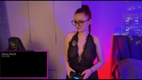 Rose online show from April 3, 11:41 am