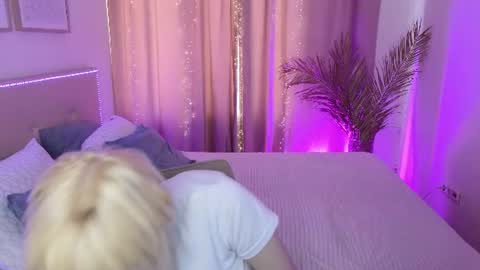 Rraffaellka online show from July 5, 3:18 pm