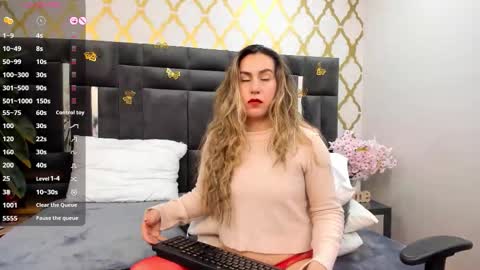 Snapshot of rubby_taylor chatting on October 11, 5:04 pm RubbyTaylor online show from October 11, 5:04 pm