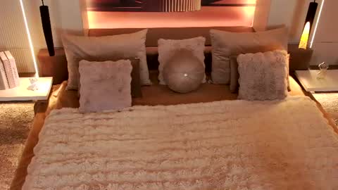 Ruby Luxe online show from July 2, 5:02 am