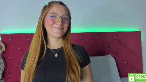 Snapshot of ruth_harvey chatting on January 15, 1:09 pm Ruth online show from January 15, 1:09 pm