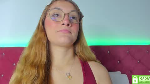 Snapshot of ruth_harvey chatting on January 10, 12:26 pm Ruth online show from January 10, 12:26 pm