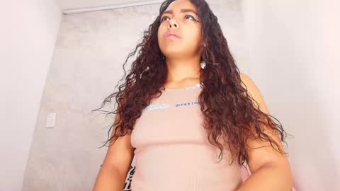 s_sofia_ online show from January 4, 7:13 pm