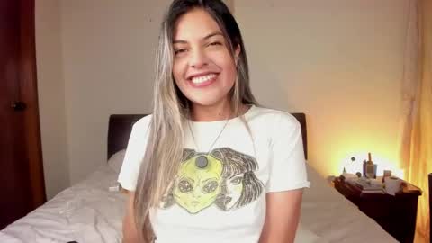 Leslie Beltrn online show from June 8, 3:29 am