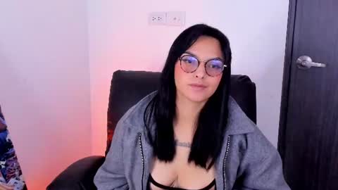Val online show from June 12, 5:26 am