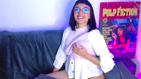 Snapshot of saam_collins69 chatting on September 24, 4:33 am Val online show from September 24, 4:33 am