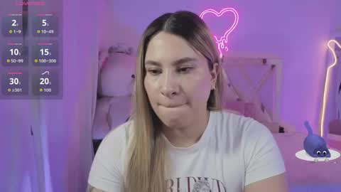 saaya_tay online show from April 28, 3:32 am