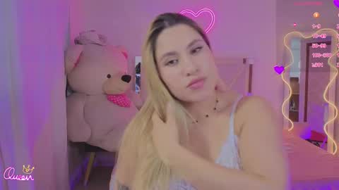 saaya_tay online show from February 13, 8:05 am