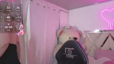 saaya_tay online show from June 14, 3:30 am
