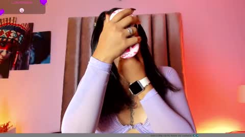 Snapshot of sabrina_cook chatting on October 3, 12:32 pm online show from October 3, 12:32 pm
