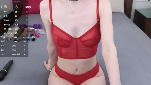 Snapshot of sabrina_grey chatting on February 24, 7:42 am Sabrina online show from February 24, 7:42 am