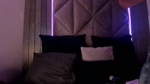 S A B R I N A  online show from March 7, 11:29 am