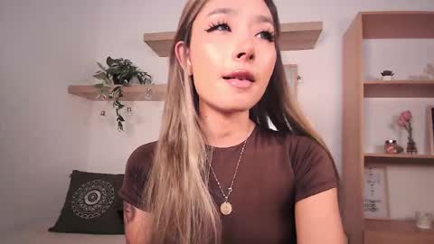 S A B R I N A  online show from March 13, 4:52 pm