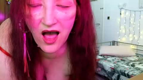 SabrinaXlovess online show from June 14, 5:02 pm