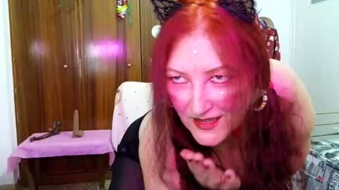 SabrinaXlovess online show from July 7, 6:21 pm