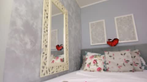 Snapshot of sabrinna_sky chatting on September 17, 7:39 am Sabrina online show from September 17, 7:39 am
