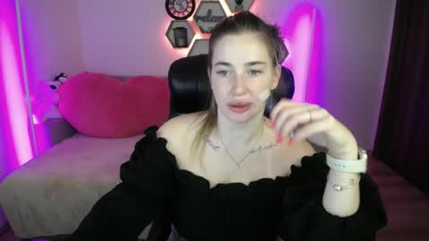Sabrina Violet online show from July 24, 8:12 am