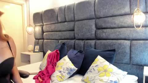 Sagitarius Girl online show from April 29, 10:48 pm
