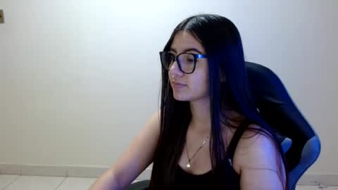 Sahaliefox  online show from July 20, 10:54 pm